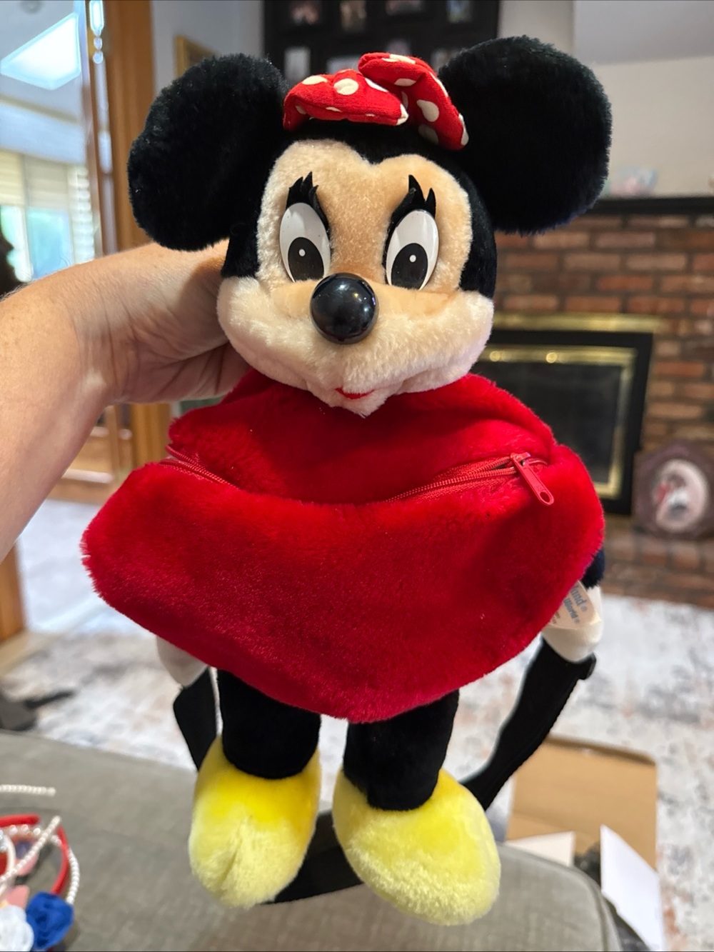 Vintage rare Disney Minnie Mouse Plush Pouch Fanny pack in Red, Black, Yellow